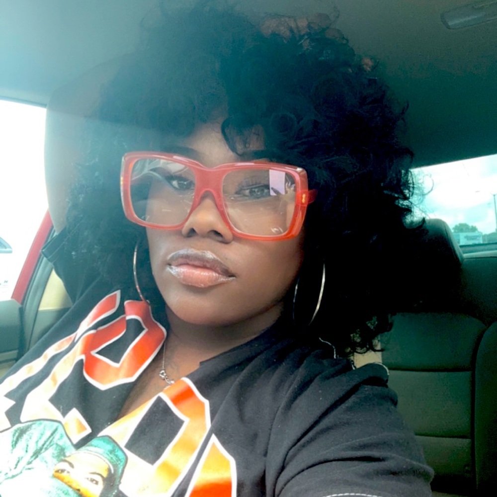 Meet your Posher, Brittany